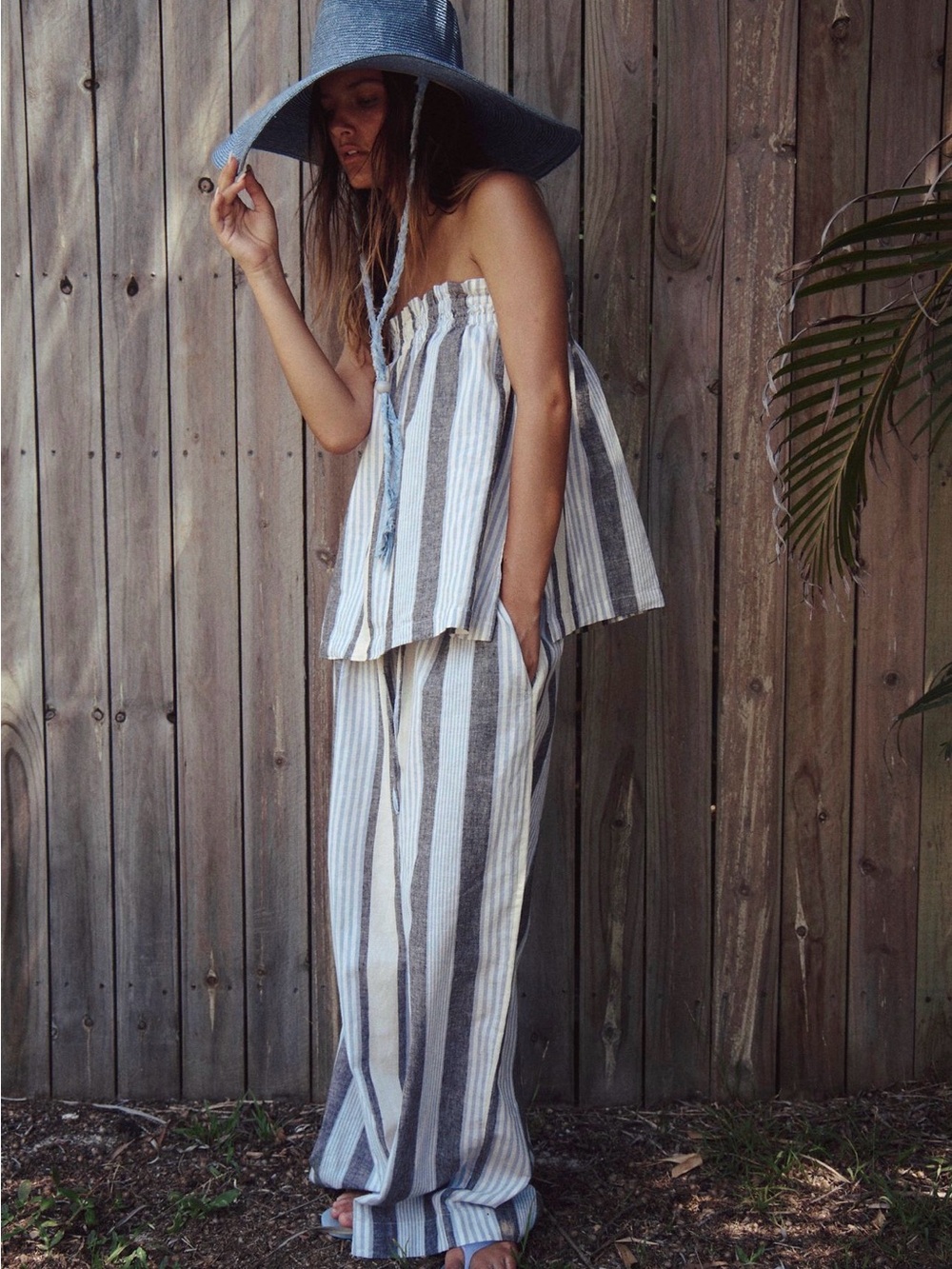 Striped Wide-Leg Linen Pant SET in Blue and White - Picture 2 of 7